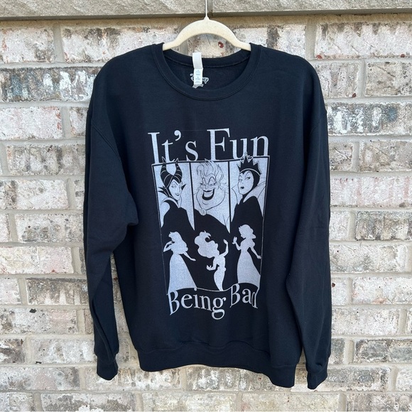 Disney Villains Sweatshirt Large Jerzees “It’s Fun Being Bad” Black Crewneck - Picture 1 of 10